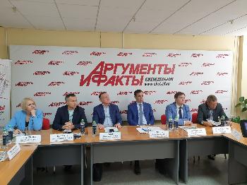Директор по гражданской продукции АО «Златмаш» Вера Кузнецова приняла участие в пресс-конференции с представителями промышленных предприятий области. 